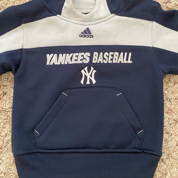 Boys 2T Adidas Yankee sweatshirt - Picture 1 of 6